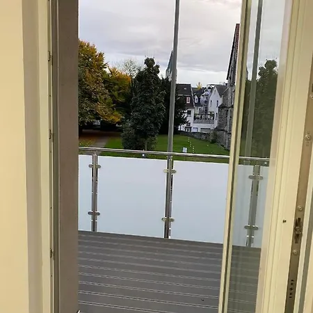 - 9 Bedrooms - 22 Beds - Wifi - Kitchen * Paderborn