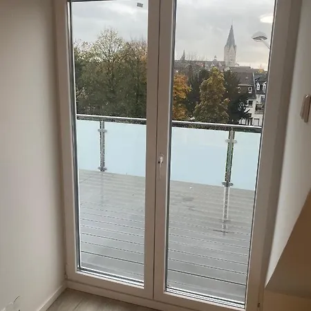 Apartment - 9 Bedrooms - 22 Beds - Wifi - Kitchen *
