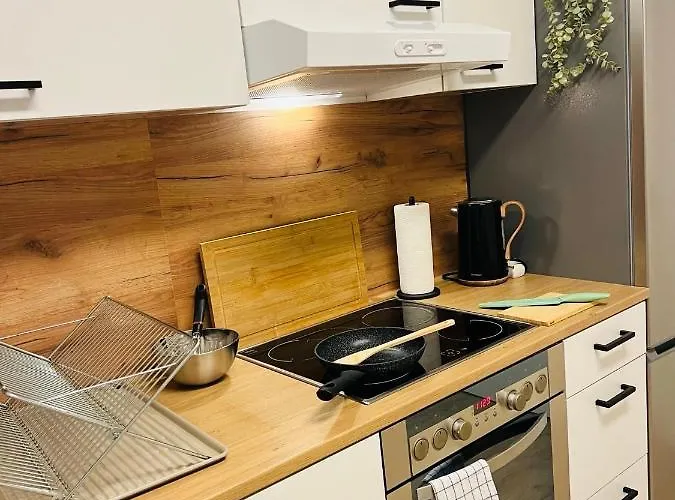 Appartement - 9 Bedrooms - 22 Beds - Wifi - Kitchen Paderborn